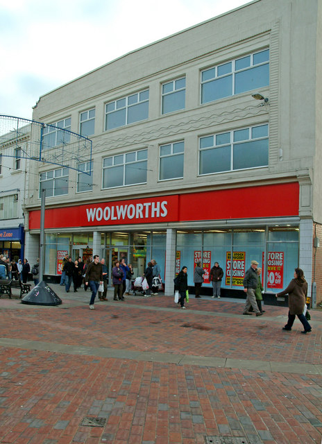 Woolworths UK Collapse: 99 Years End, 27,000 Jobs Lost